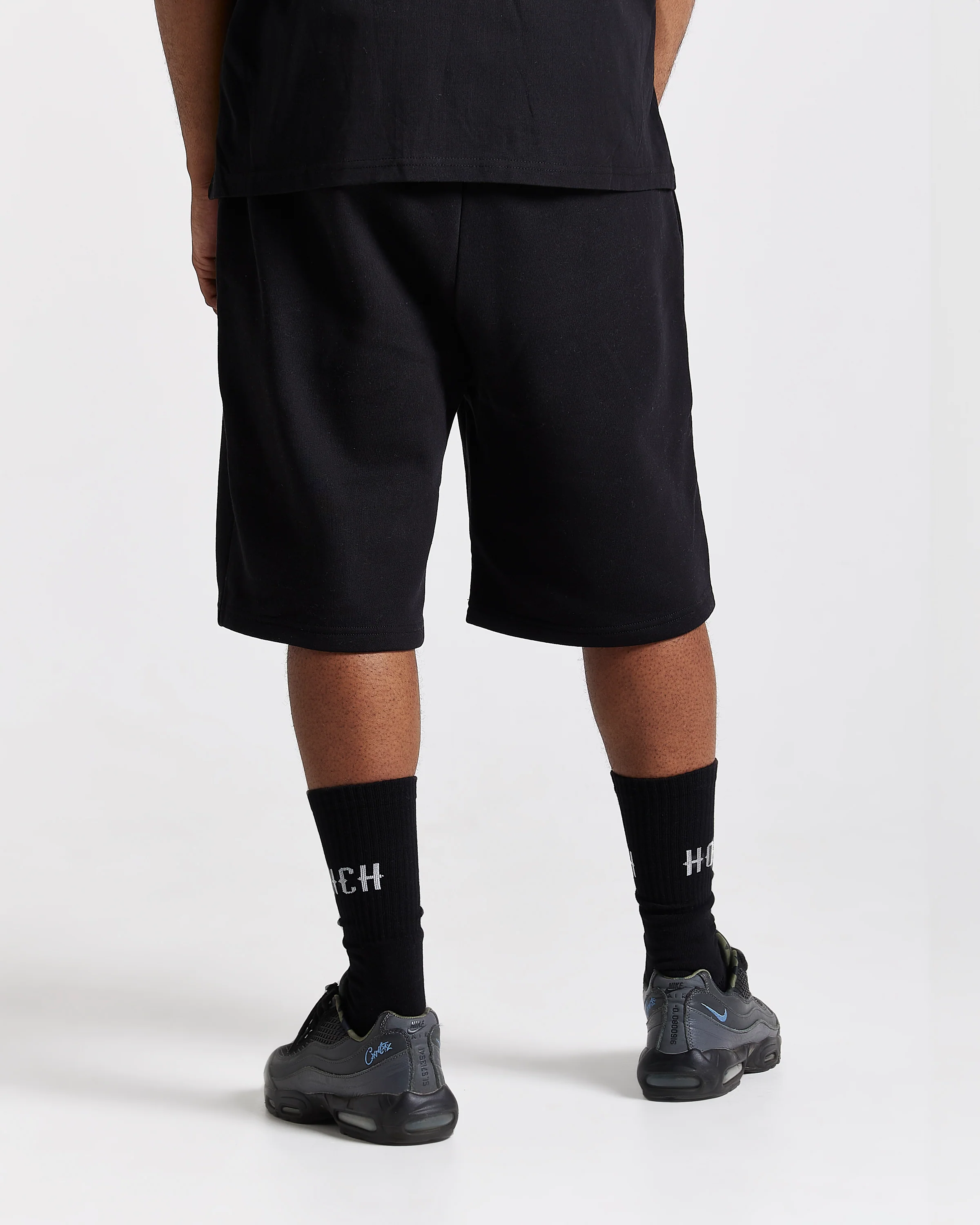 Curve Oversized Shorts - Black/Blue - Image 8