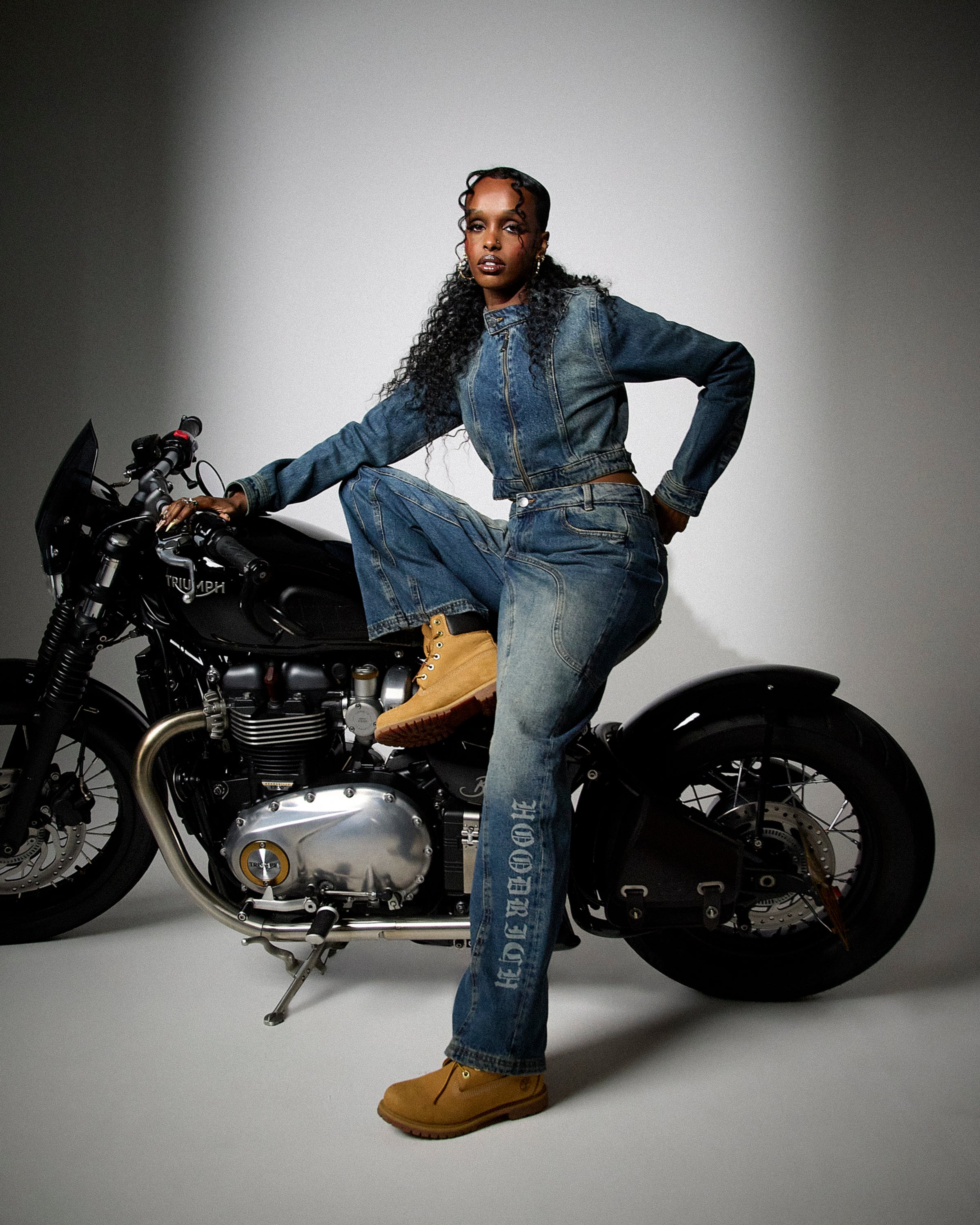 The Winner's Circle Snowdrift Denim Jacket - Dirty Wash - Image 9