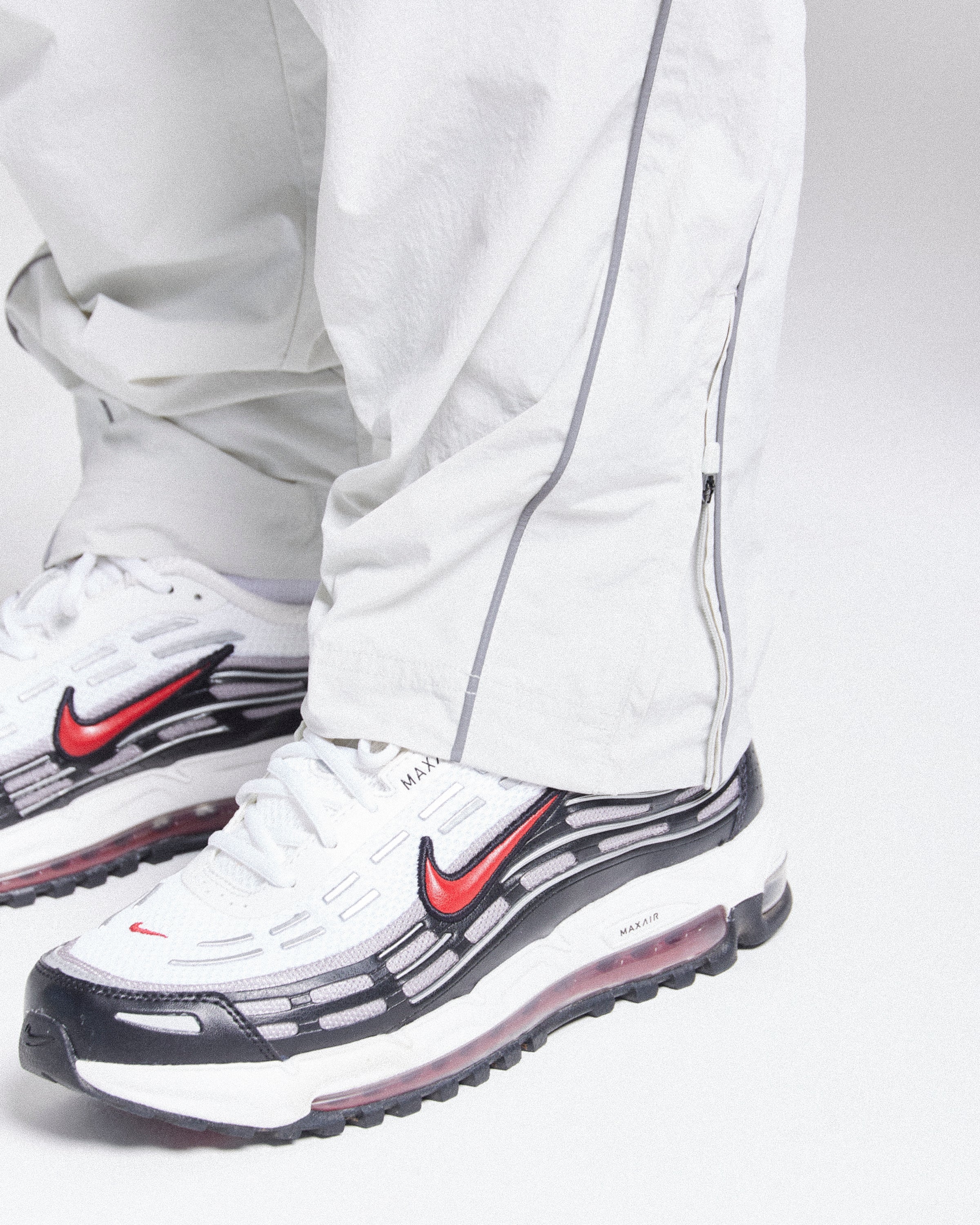 Cypher Woven Pants - Grey/Reflective - Image 3