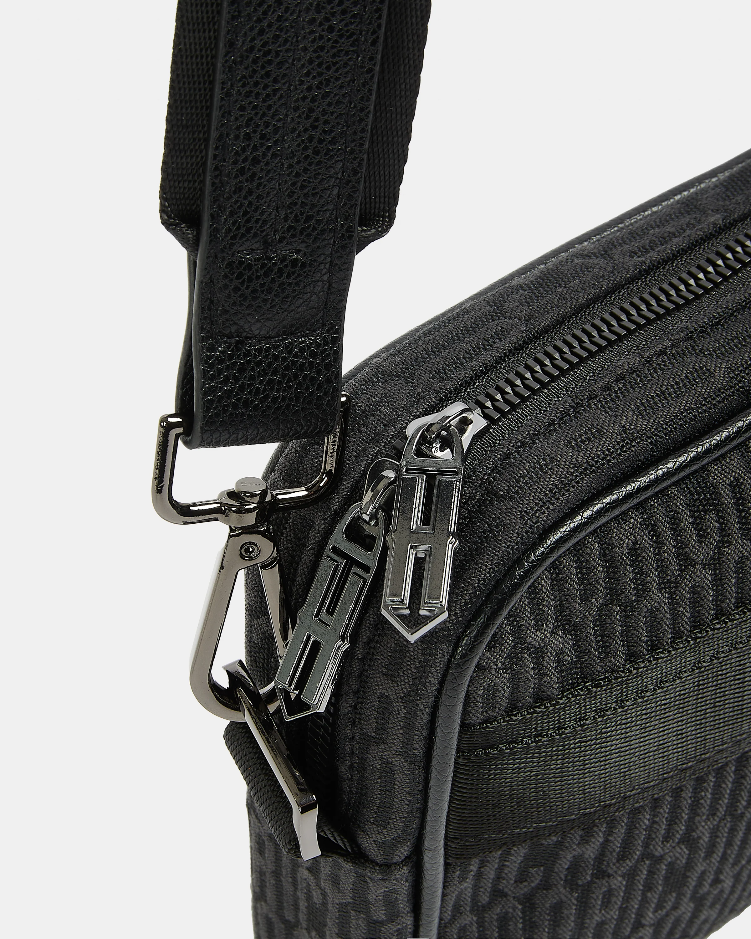 Elite Cross Body Bag - Black/ Gunmetal - Image 3