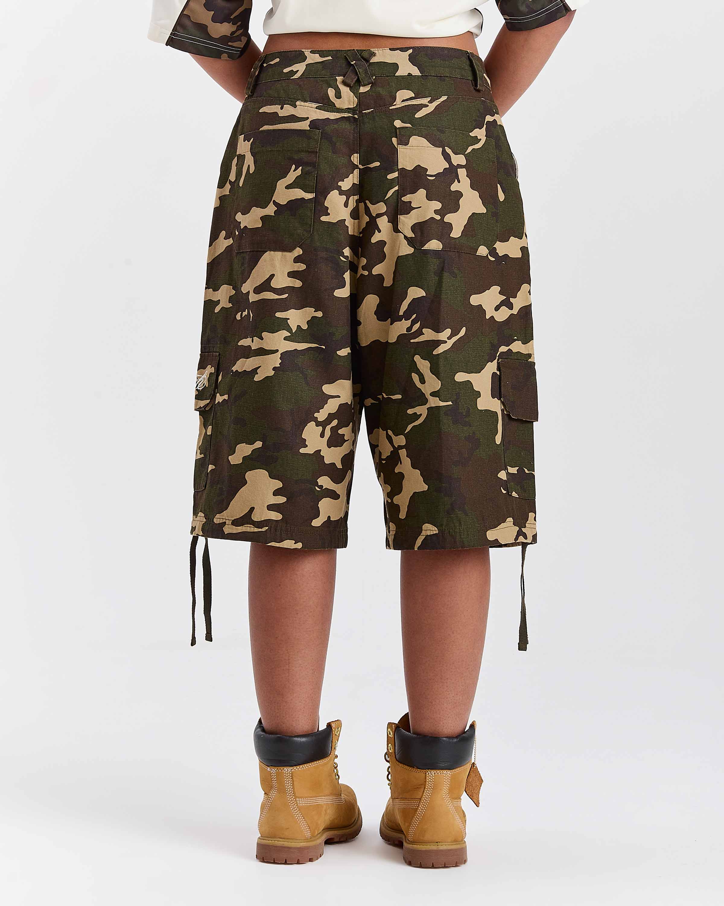 Field Oversized Cargo Woven Jort - Camo - Image 3
