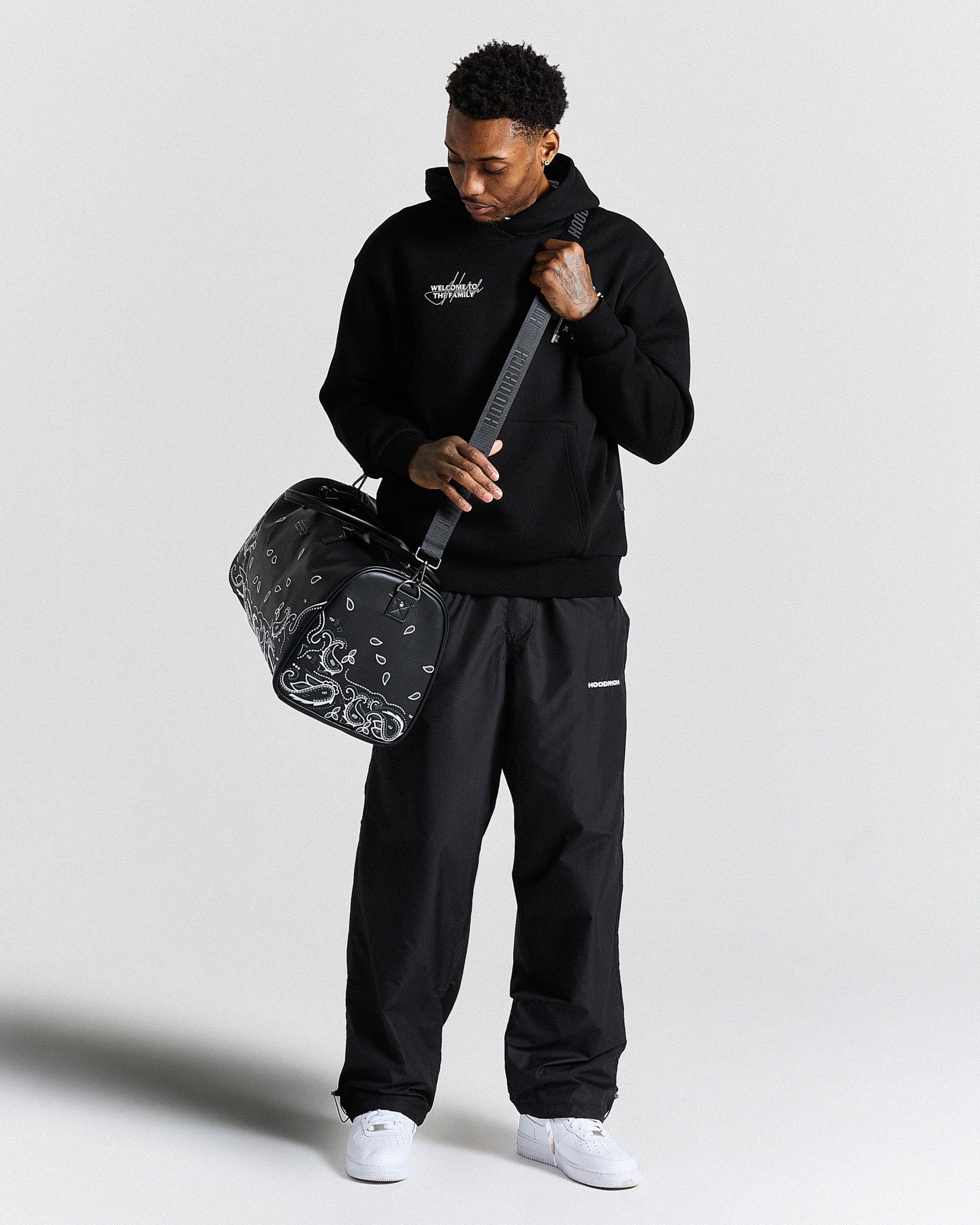 Motif Holdall - Black/White - Image 9