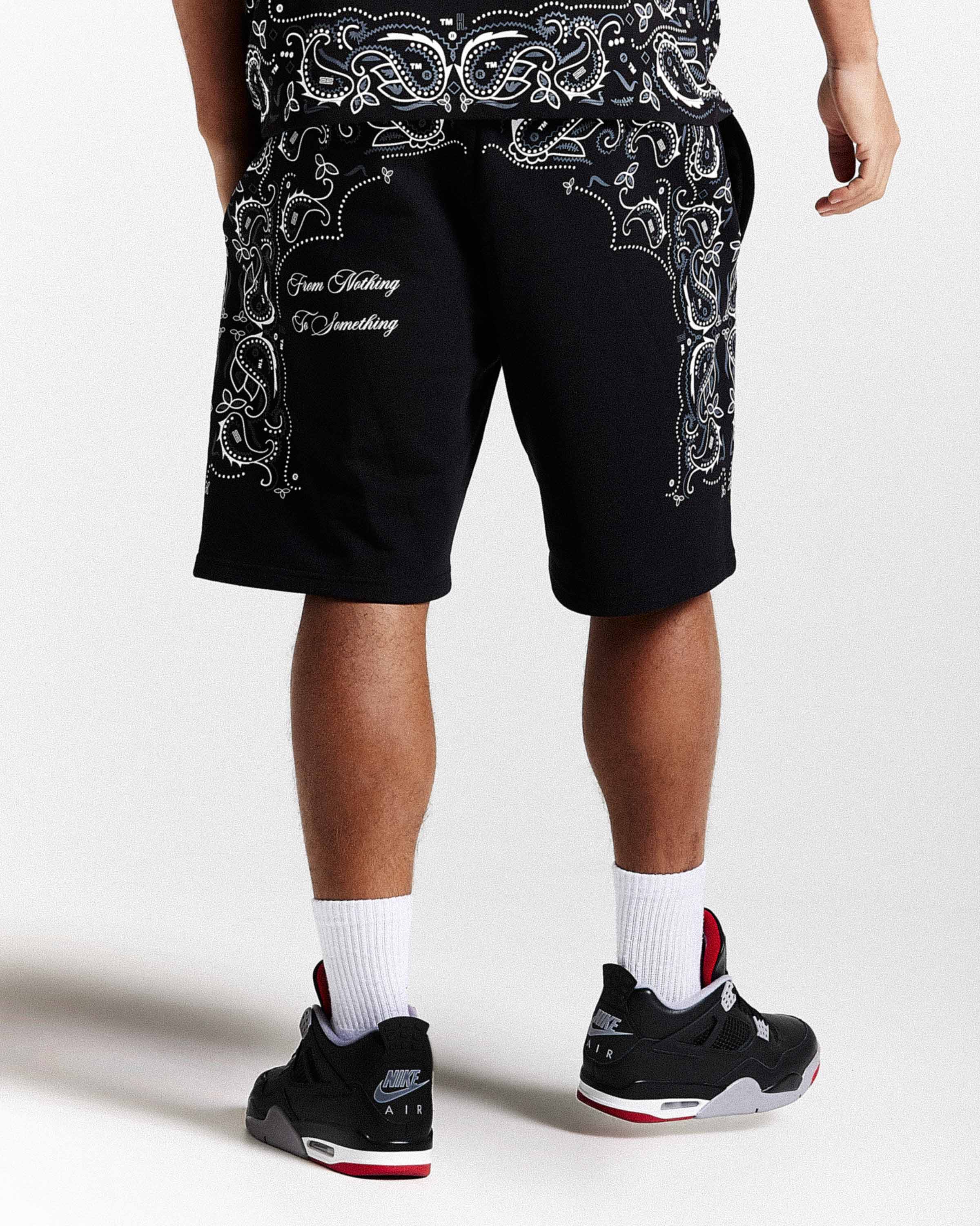 Motif Oversized Shorts - Black/White/Grey - Image 4