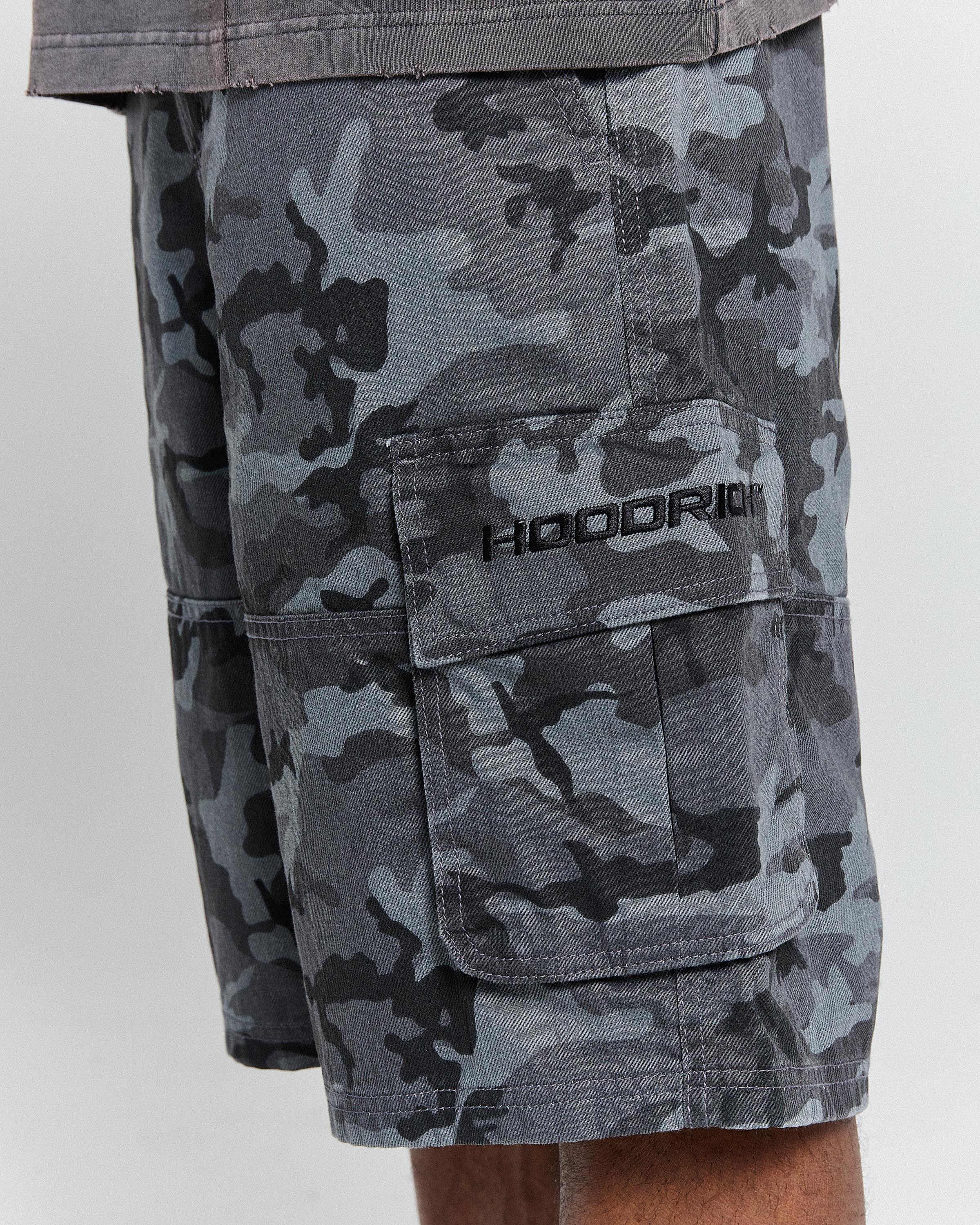 Ryder Camo Oversized Cargo Jorts - Dark Camo/Black - Image 3