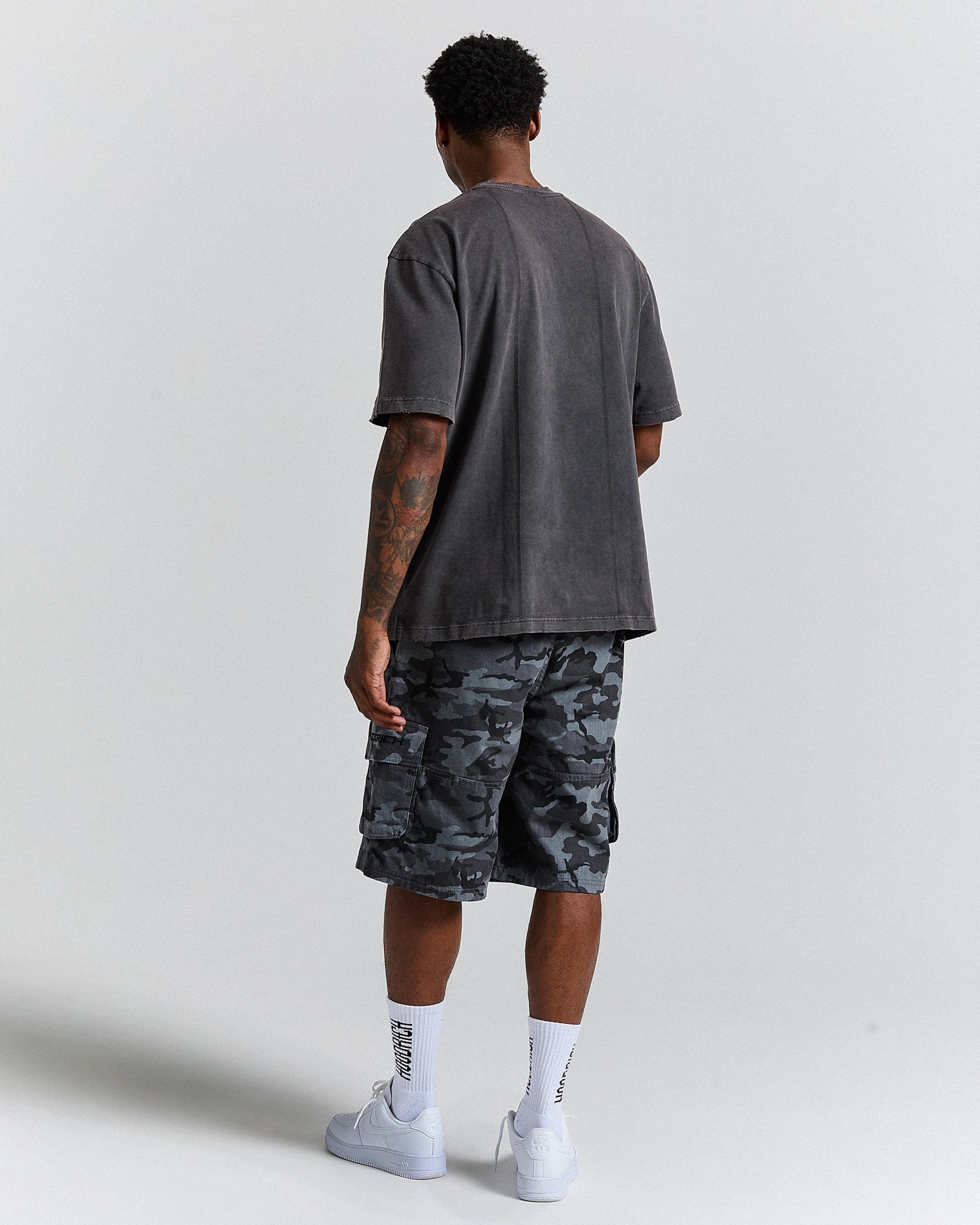 Ryder Camo Oversized Cargo Jorts - Dark Camo/Black - Image 4