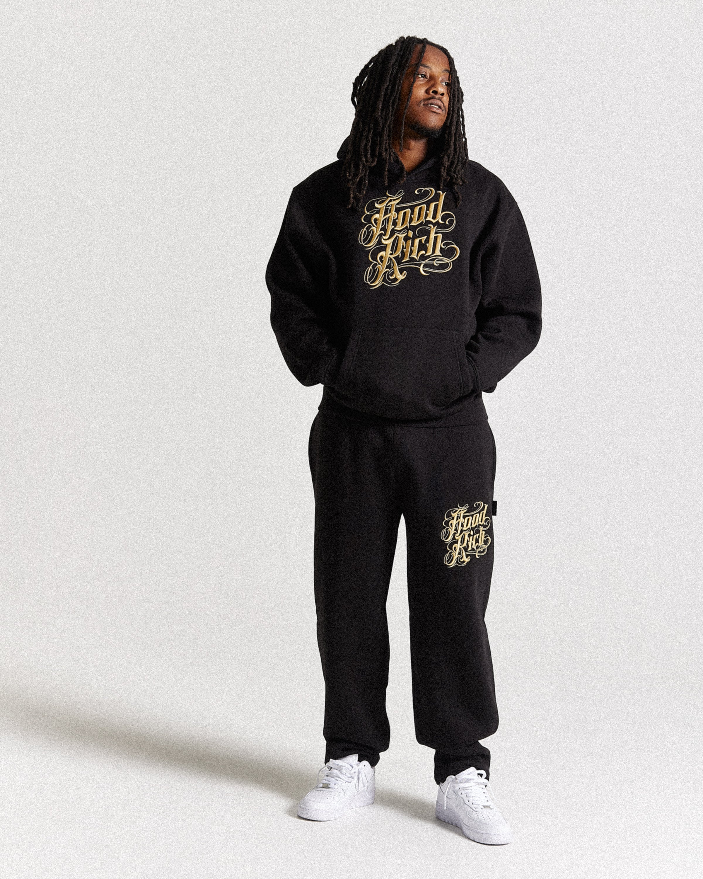 Script Oversized Jogger - Black/Gold - Image 2