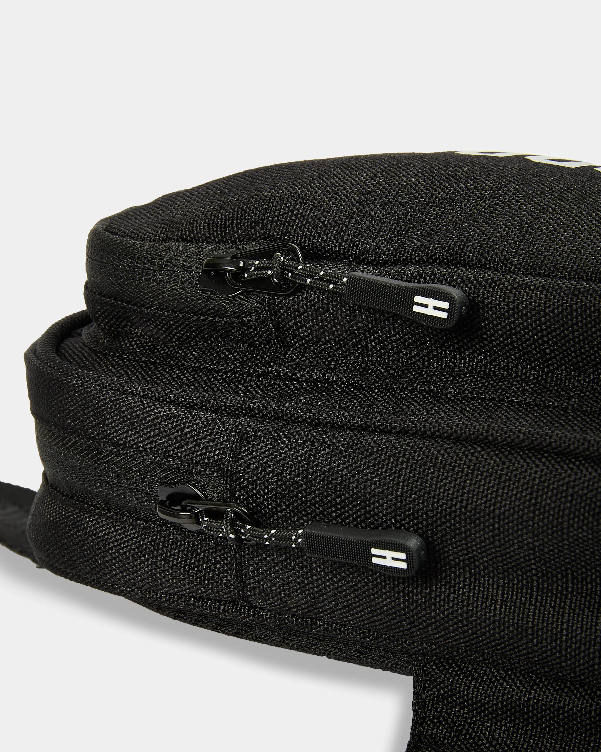Shade Oversized Clip Mini Bag - Black/Reflective - Image 3