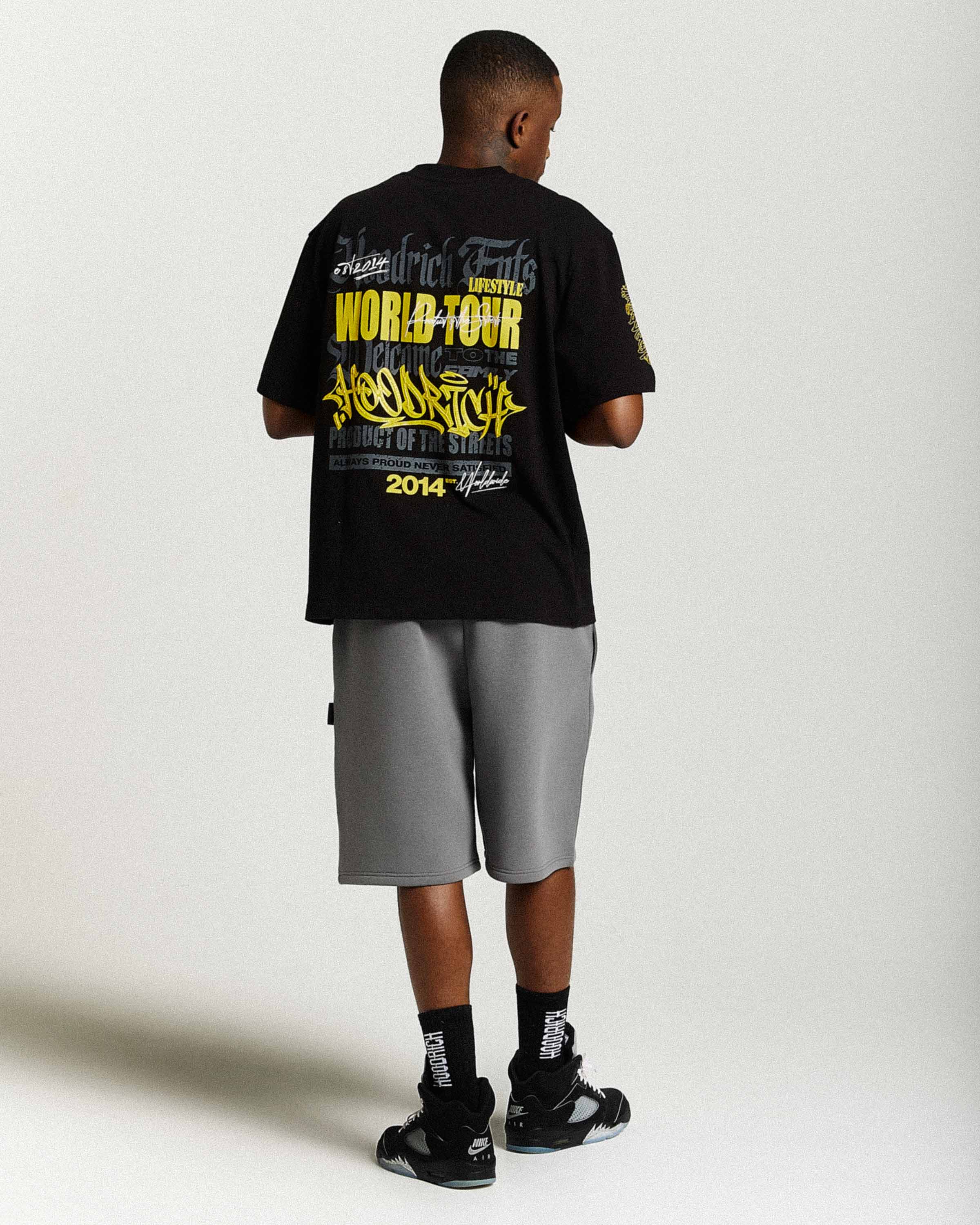 Stamp Tour Oversized Shorts - Grey/Black/Yellow - Image 8