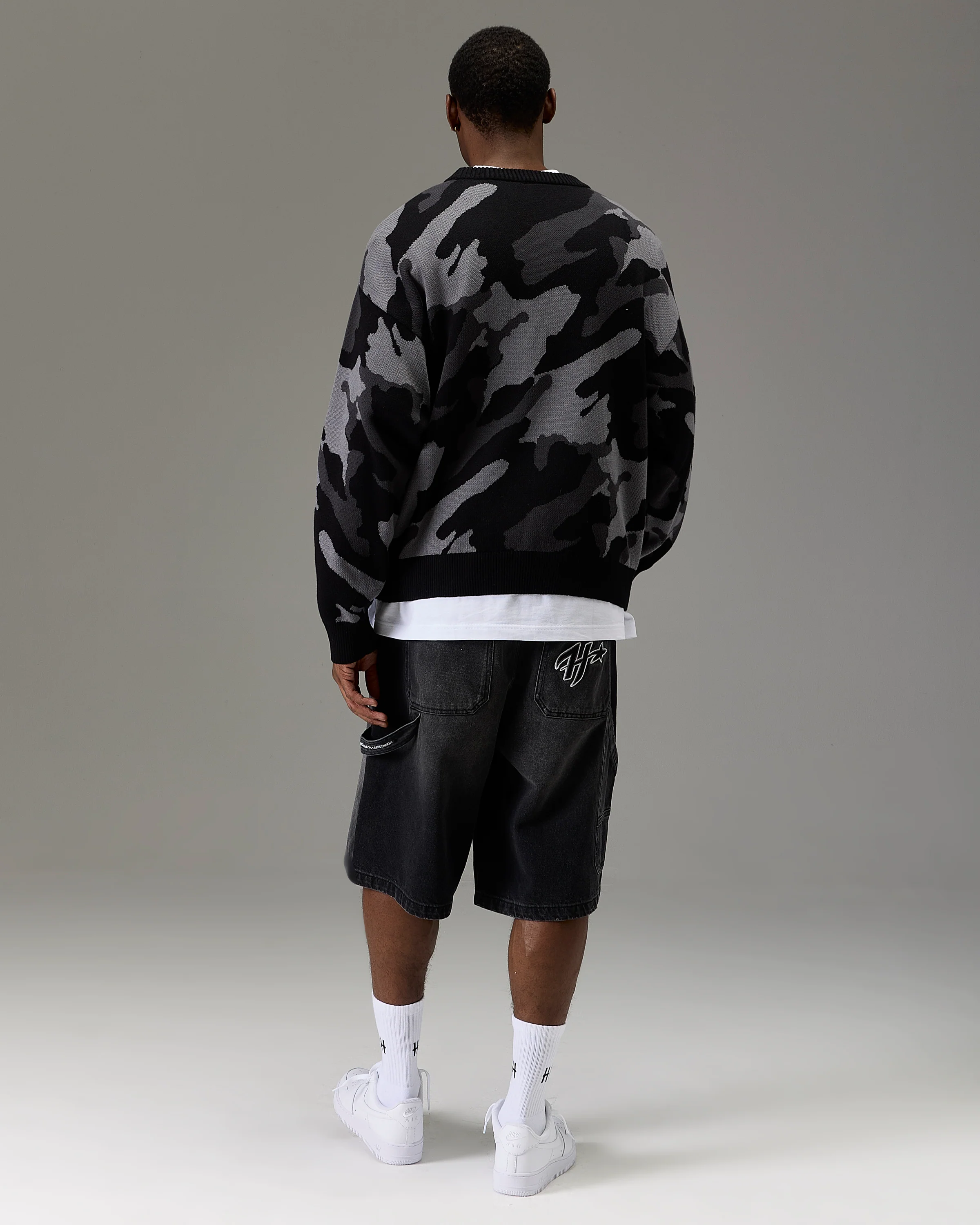 The Winner's Circle Knitwear Sweater - Black/Camo - Image 5
