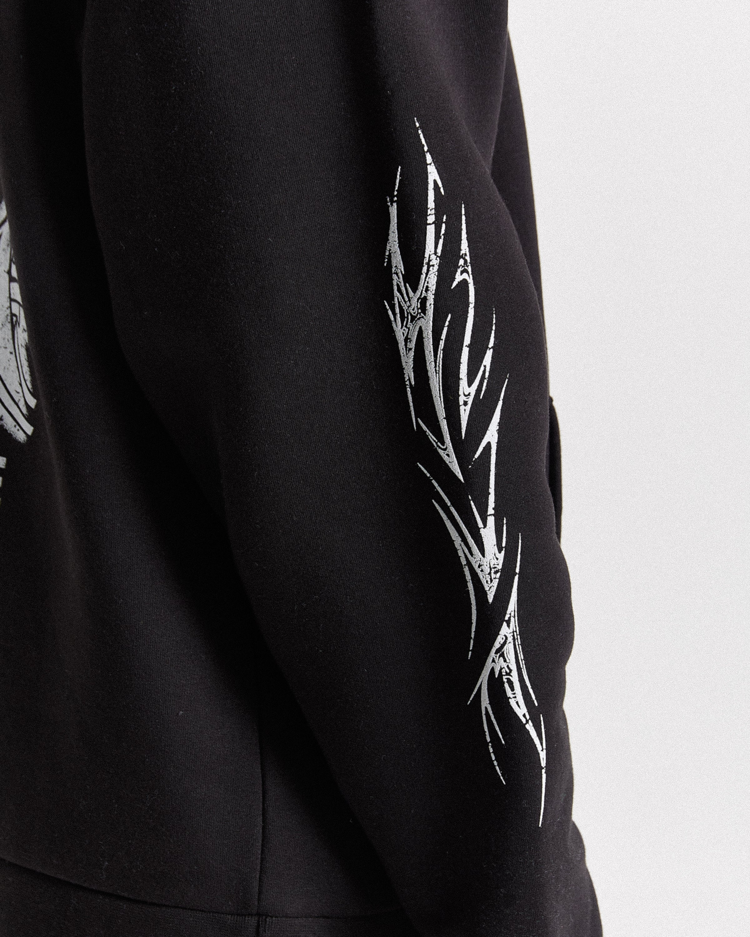 Vertigo Oversized Hoodie - Black/Grey/Pink - Image 9